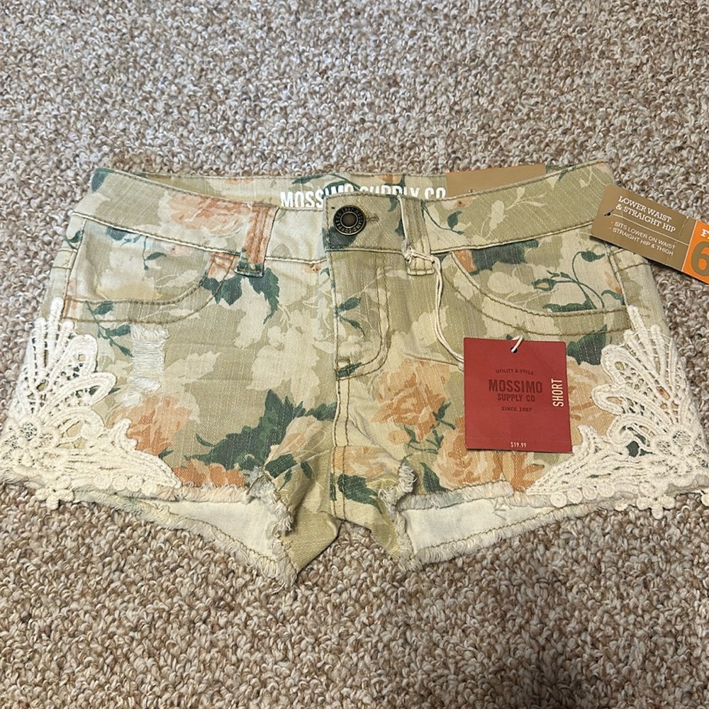 NWT. Mossimo supply co floral denim shorts. Size 1. Lower waist and straight hip